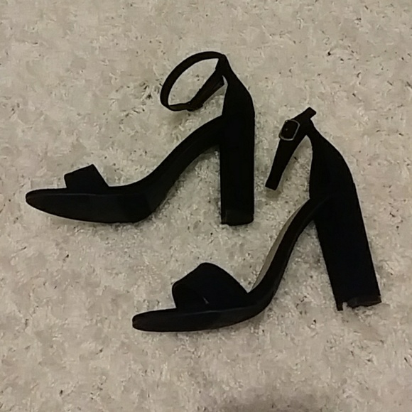 Shoes - NWOT Gorgeous Black Suede Pumps
